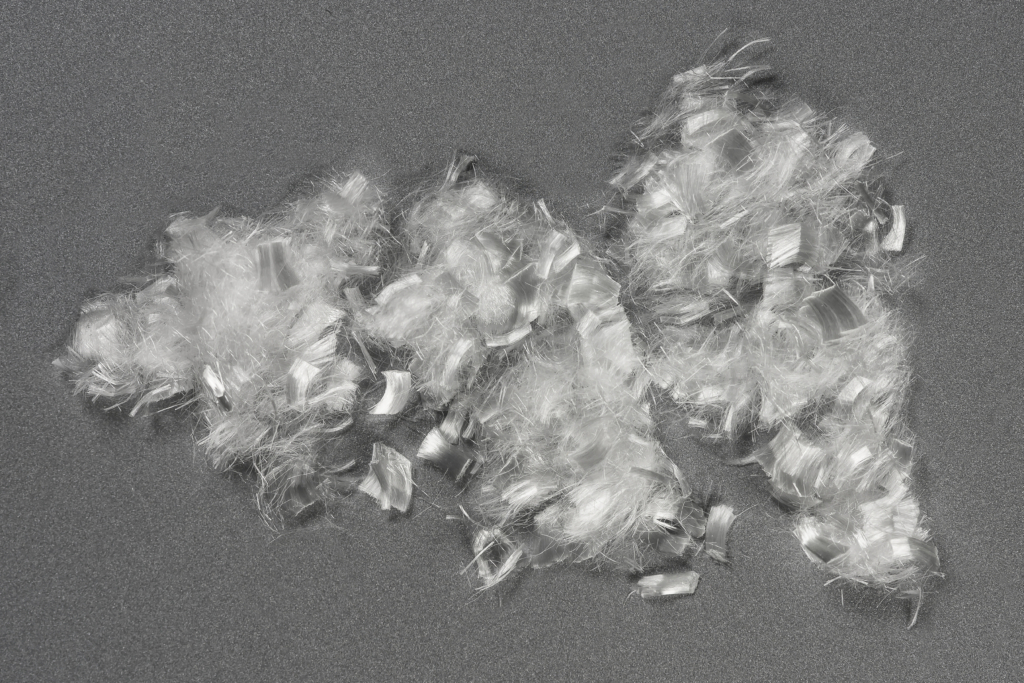 Polypore synthetic fibres