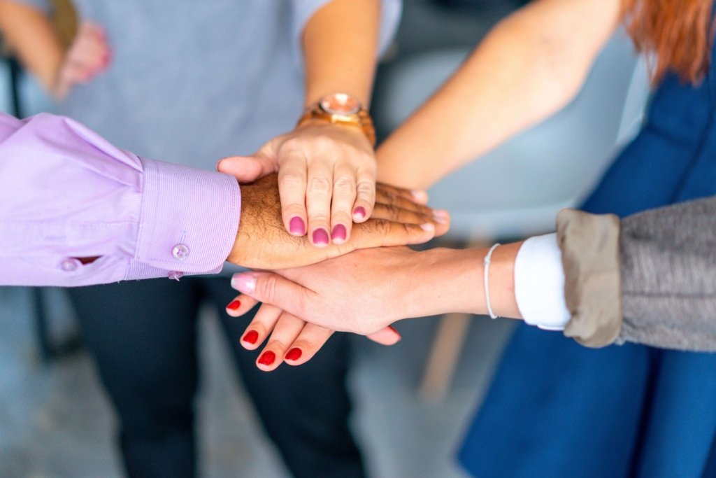 team hand unity